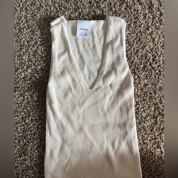 Cream Ribbed Sleeveless Top - Picture 1 of 2